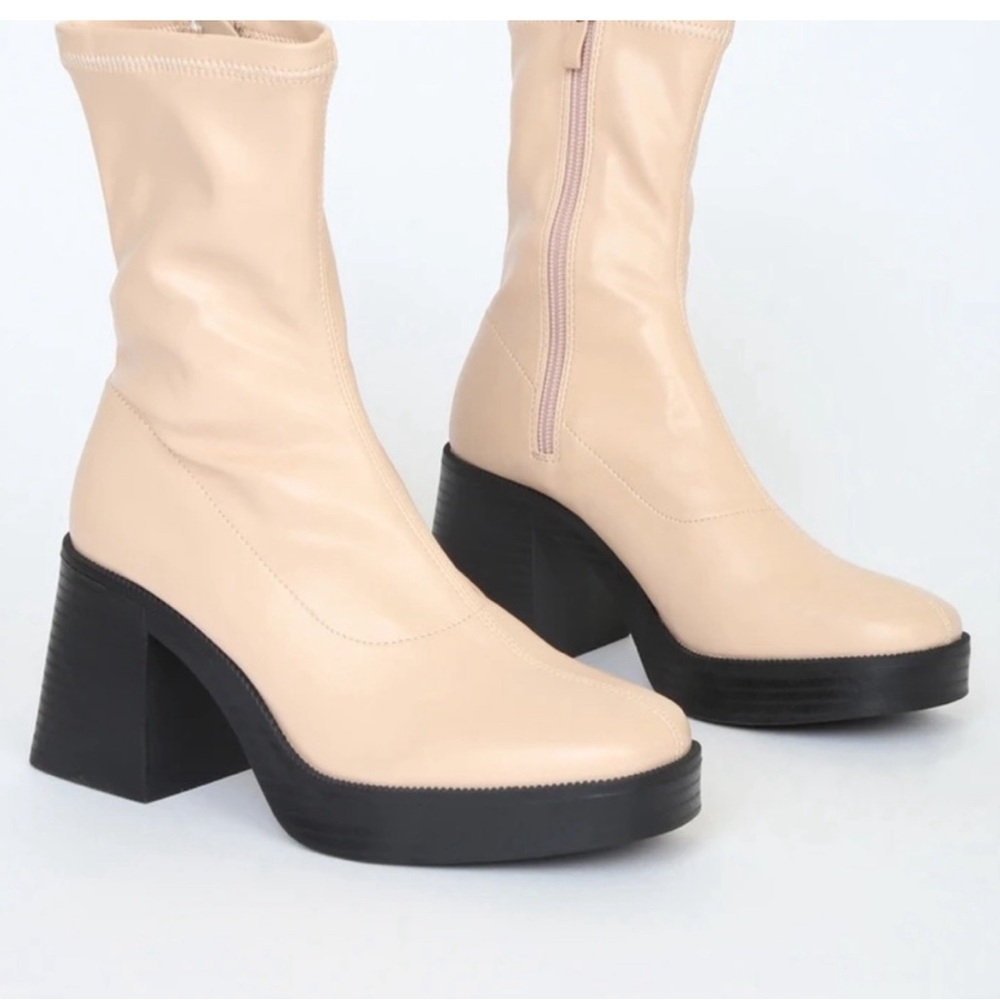 Lulus | Hughes Mid-Calf Platform Stretch Boot in Almond, size 8.5US